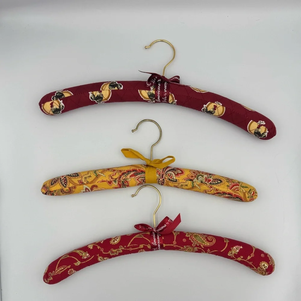 Vintage Padded Fabric Hangers‎ Set 5 Floral Quilted Closet Decor